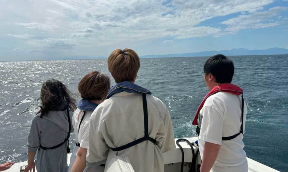 横浜・散骨しているイメージ